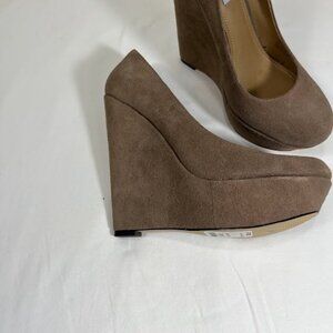 Steve Madden Beige High Heel Wedges - Size 7.5